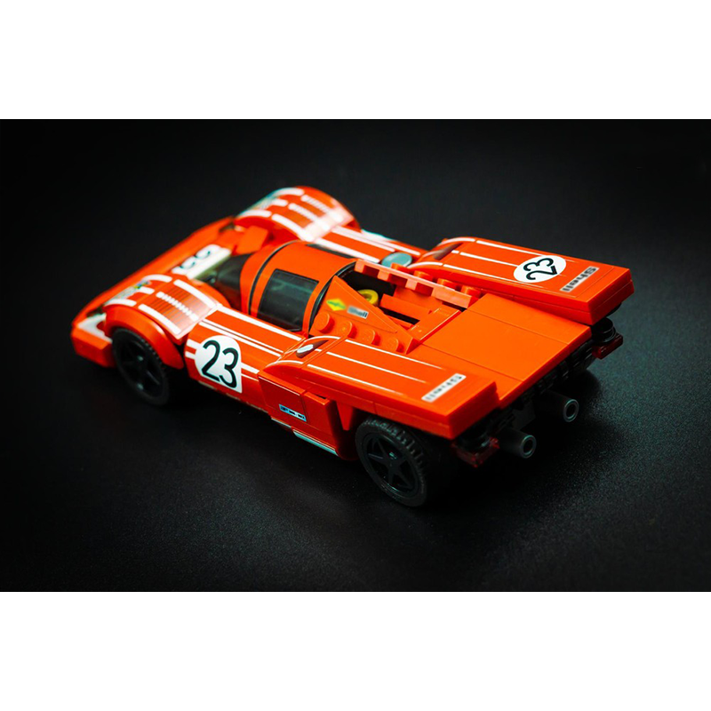 232ピース ヴィンテージ耐久レースカー 組み立てブロック  - Model Kit Companies のレビューと価格