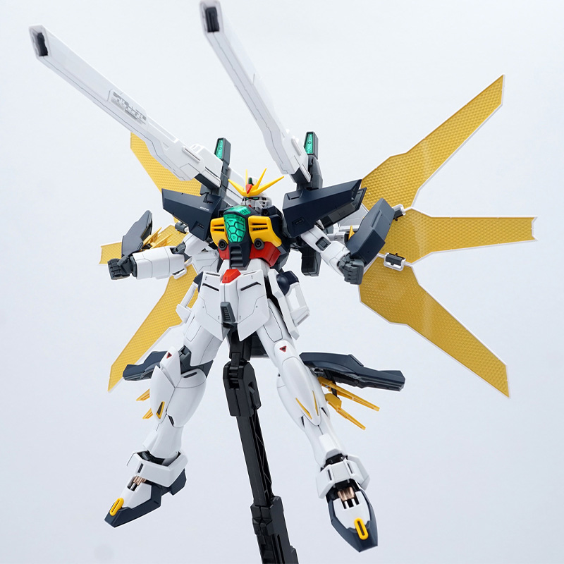 バンダイモデルキット MG 1/100 GX-9901-DX - Model Kit Gundam Bandai のレビューと価格