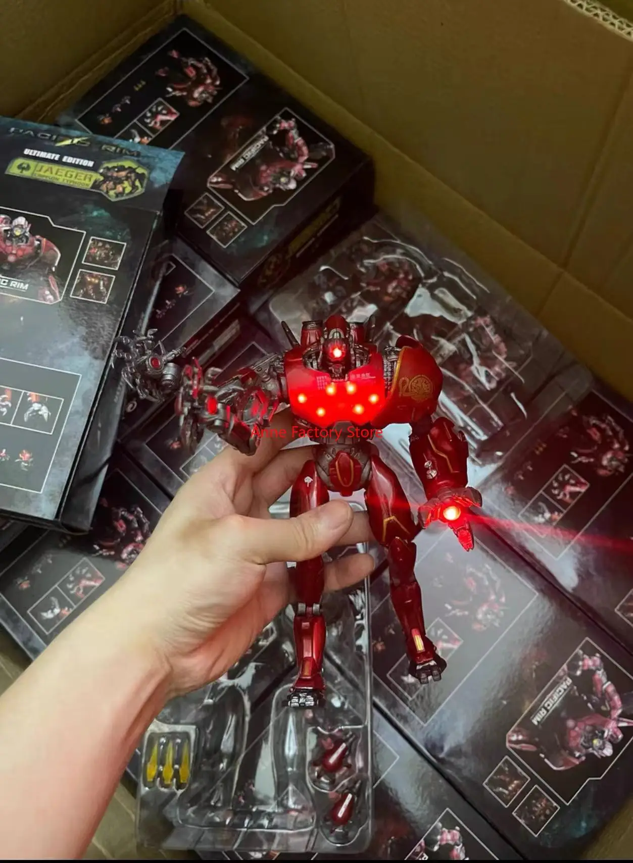 スポット ナウ ライト 20CM エミット NECA フィギ - Model Kit Pacific Rim のレビューと価格