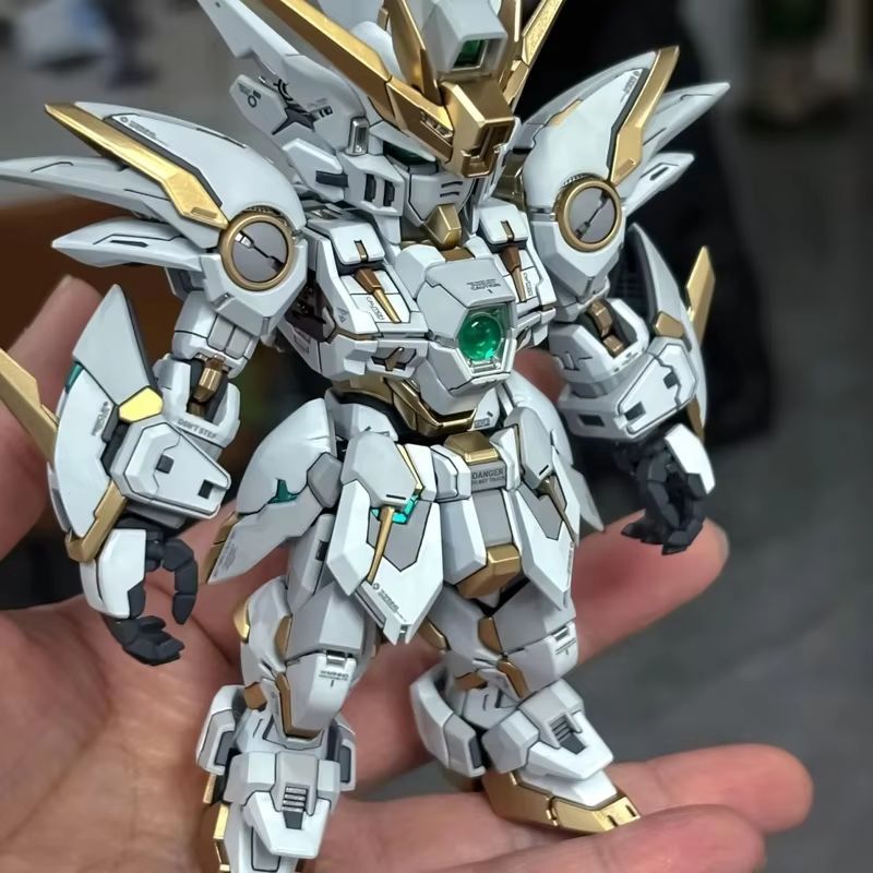 MGSd ウイングゼロ EW 白雪姫バージョン エンジェルフ - Model Kit Wing Zero のレビューと価格