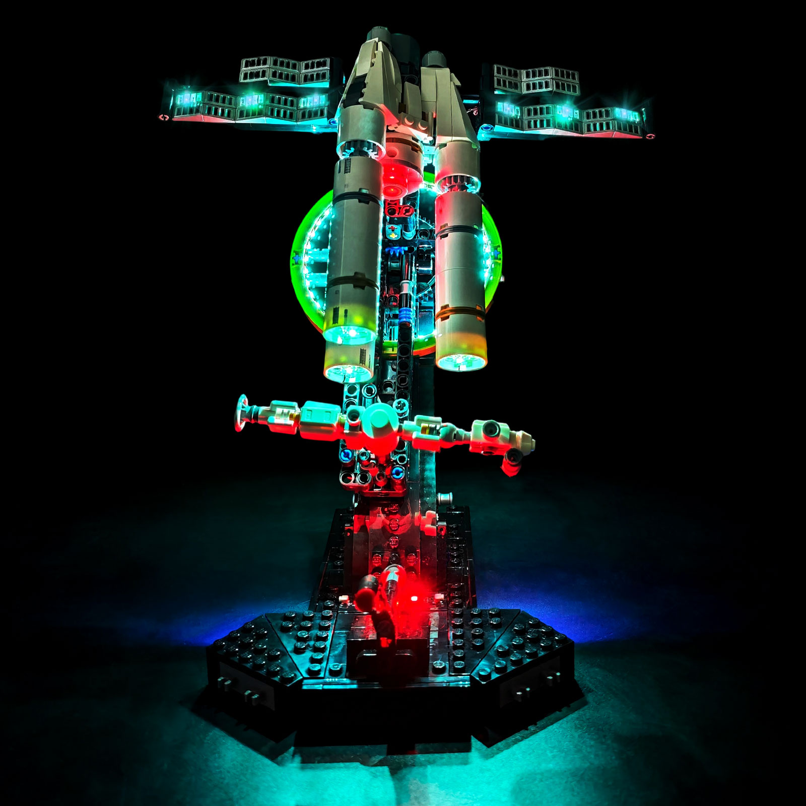 BRIXSPARK LED照明キット レゴ11389プロジェ - Model Kit Companies のレビューと価格